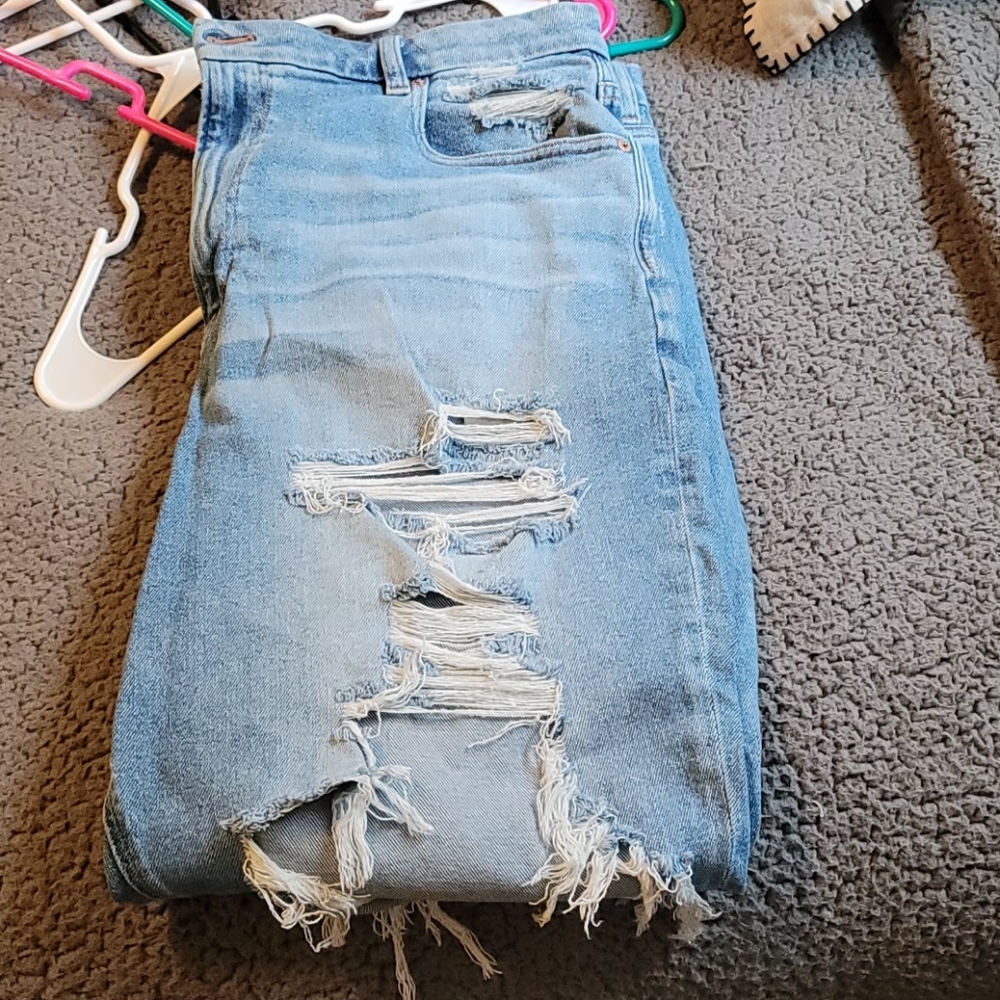 Distressed Jeans